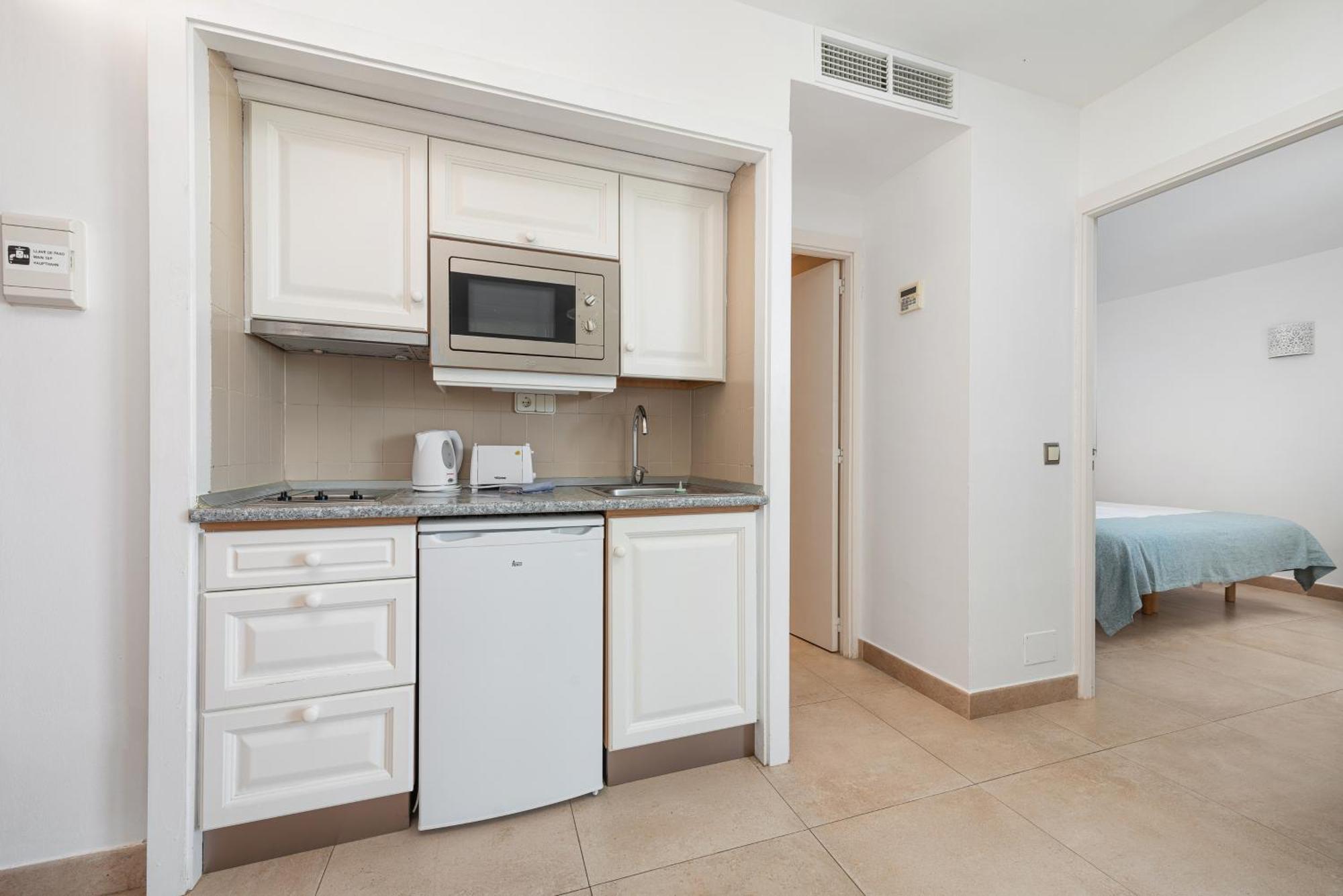 Apartamentos Ferrera Pins Cala Ferrera  Kültér fotó