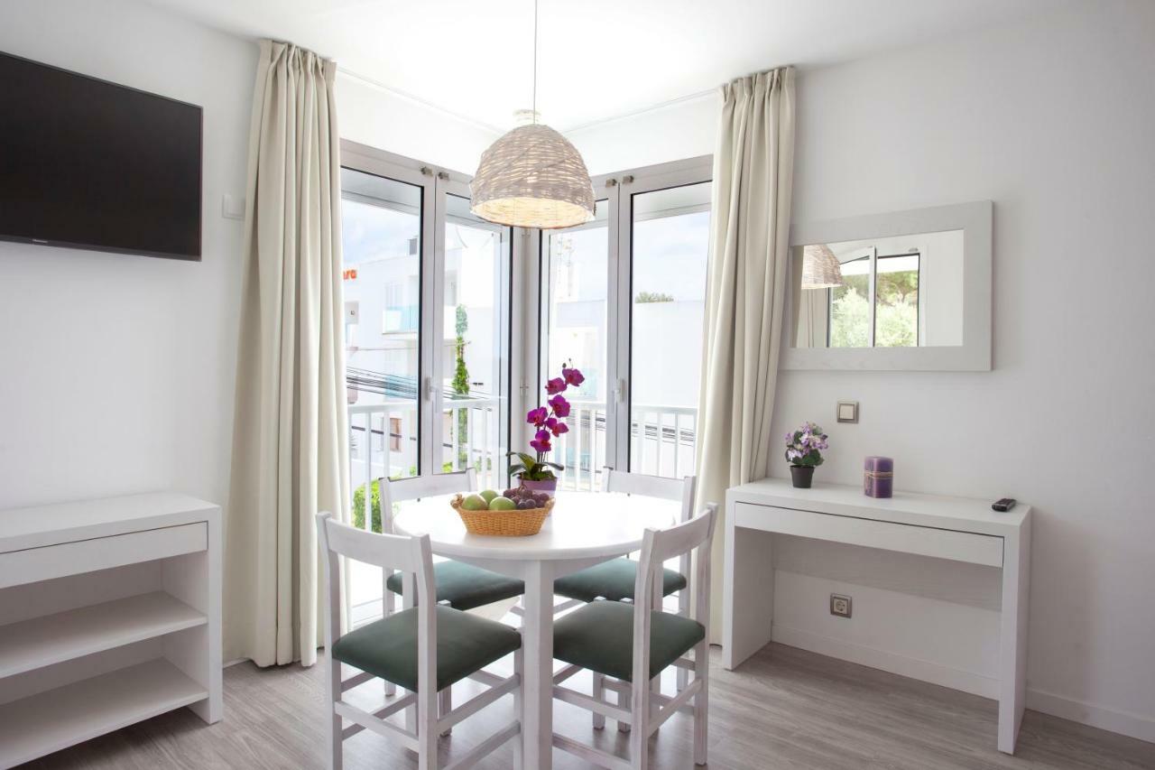 Apartamentos Ferrera Pins Cala Ferrera  Kültér fotó